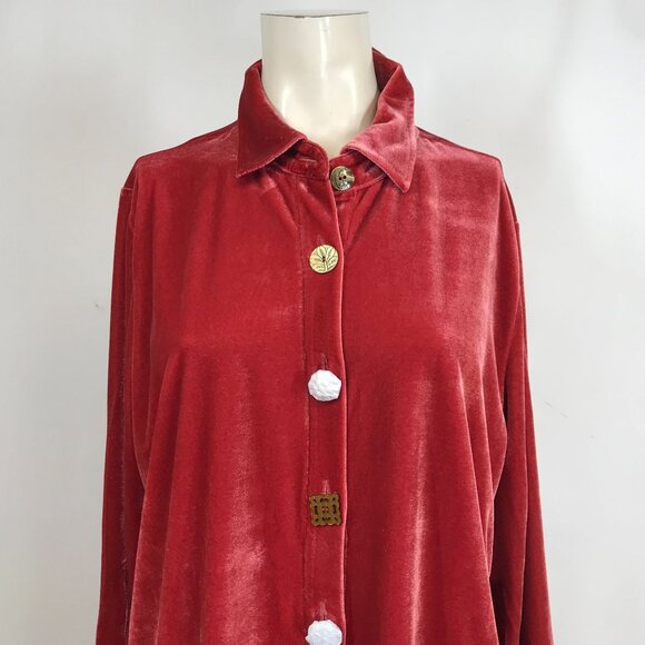 SOFT SURROUNDINGS - WOMENS LARGE - RED VELOUR LONG SLEEVE BUTTON UP COLLARED TOP - Picture 2 of 13